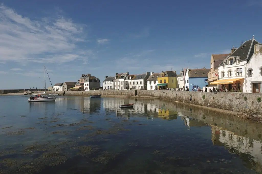 coûte une croisière sur l'Île du Finistère